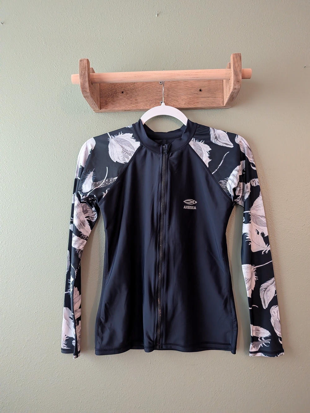 Axesea Bodyguard UPF 50+ Full Zipper Long Sleeve Blue Sz 4 Surfer Sun Protection